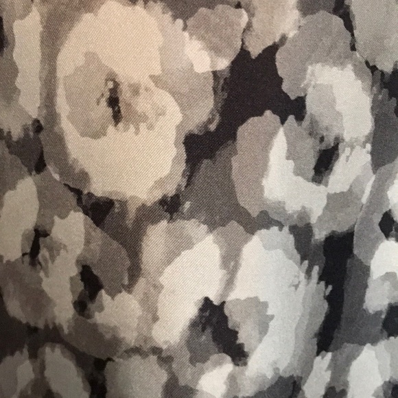 Theory Silk Shell Top Medium - Picture 5 of 8